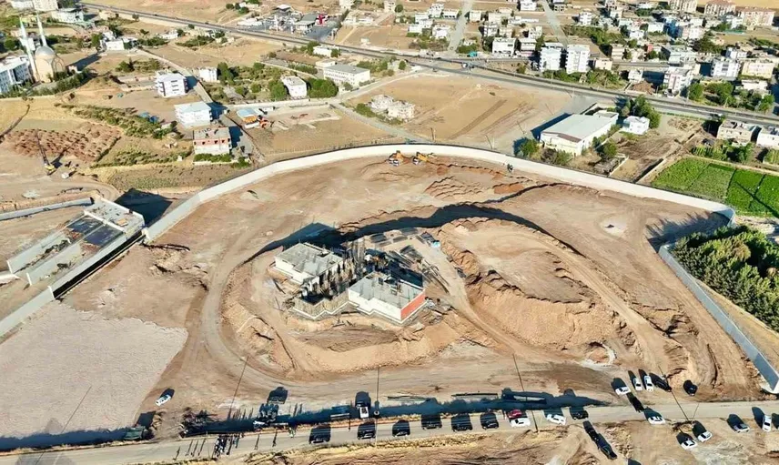Siirt’in demiryolu hayali gerçeğe dönüşüyor: Projenin fiziki gerçekleşme oranı yüzde 30’a ulaştı