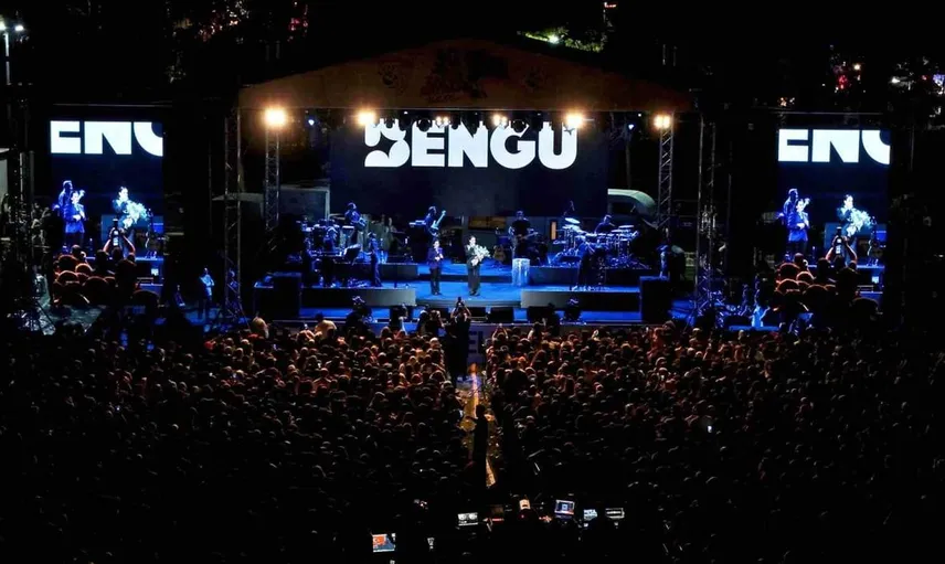 Beykoz'da 30 Ağustos Zafer Bayramı coşkusu bengü'nün konseriyle doruğa ulaştı