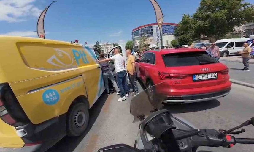 Niğde’de yol verme meselesi kavga ile sonuçlandı