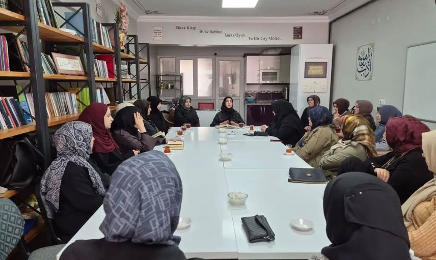 Bayburt'ta kadınlara yönelik tefsir dersleri düzenleniyor