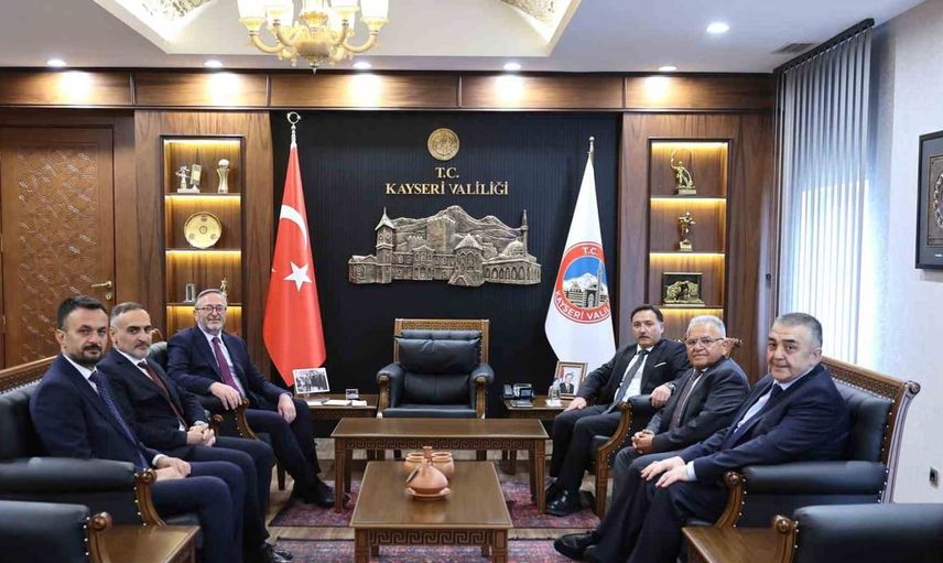 Kültür ve Turizm Bakan Yardımcısı Yılmaz, Kayseri Valisi Çiçek’i ziyaret etti