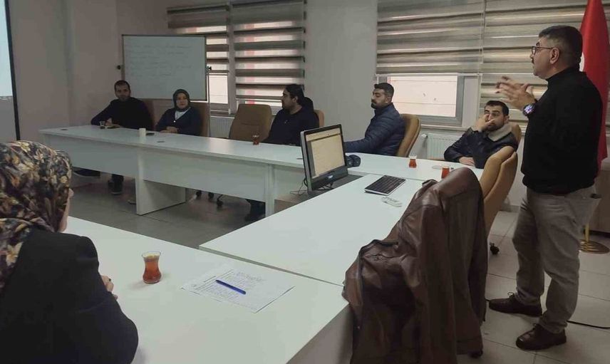 Bayburt’ta engelli ve yaşlı hizmetleri personeline kapsamlı eğitim programı
