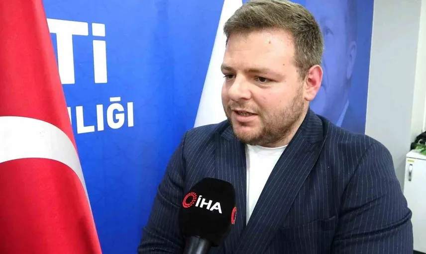 Ali Göktekin, Kütahya il gençlik kolları başkanlığından ayrıldı