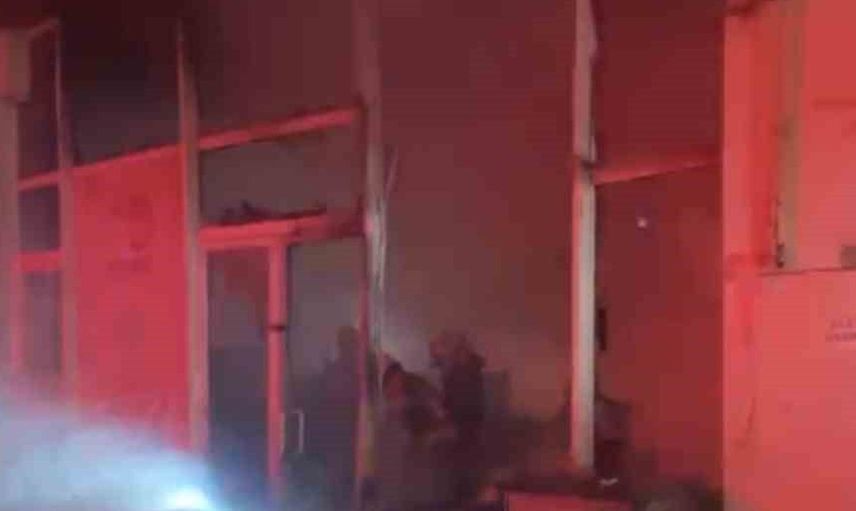 Bursa'daki iş yerinde yangın, itfaiyenin müdahalesiyle söndürüldü