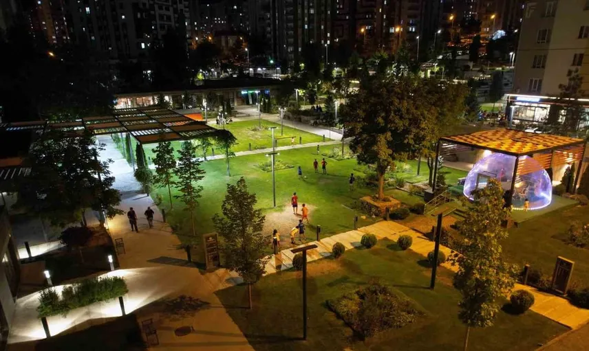 Mevlana Meydanı, yazın gözdesi oldu