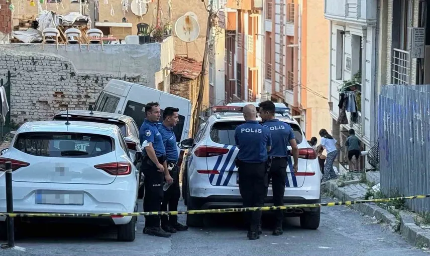 Şişli'de kötü koku paniği: 25 yaşındaki gencin cansız bedeni bulundu