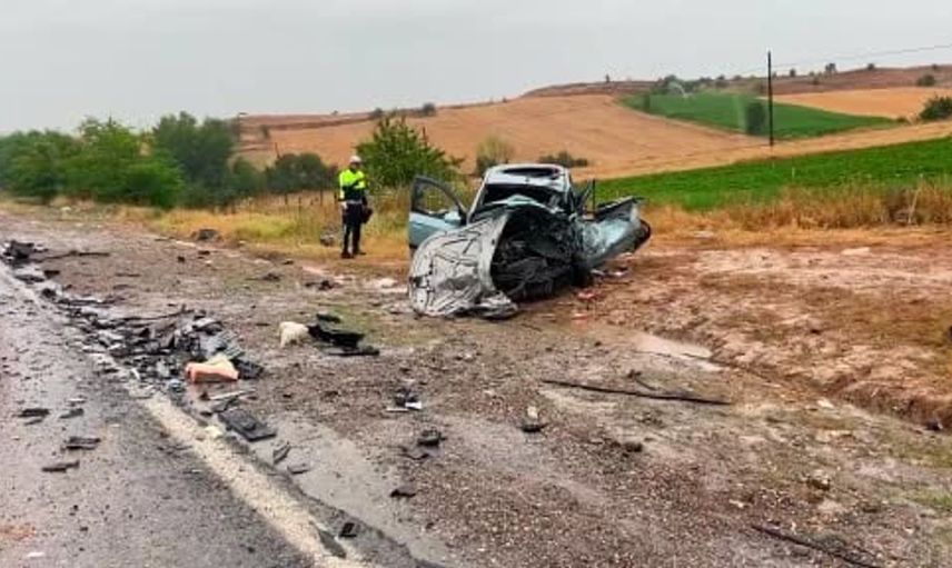 Kastamonu'da üç araç çarpıştı: 1 ölü, 5 yaralı