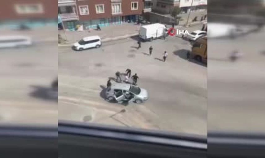 Ankara'da cenaze yemeğinde silahlı saldırı: panik anları kamerada