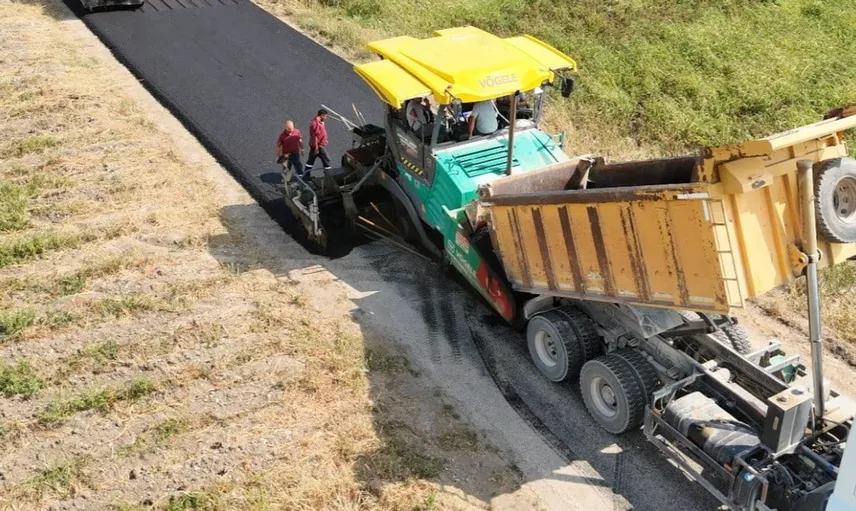 Bolu'da tarihi adım: Çaygökpınar Grup Yolu'nda asfalt çalışmaları başladı