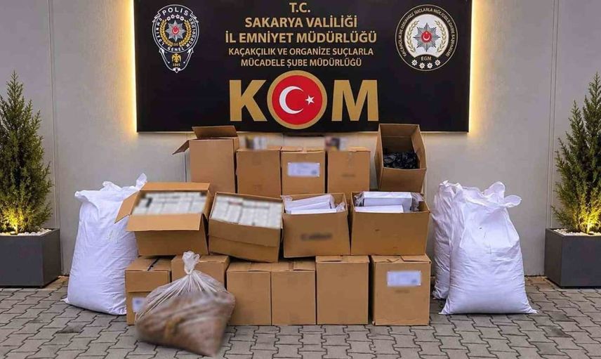 Sakarya’da operasyon: binlerce gümrük kaçağı makaron bulundu