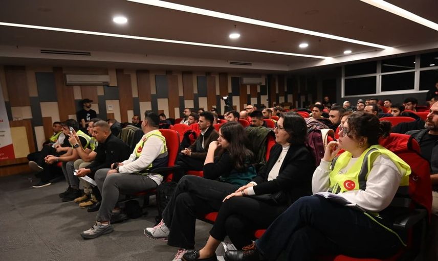 İHAKUT havacılık spor kulübünde yeni dönem: Zafer Yılmaz güven tazeledi