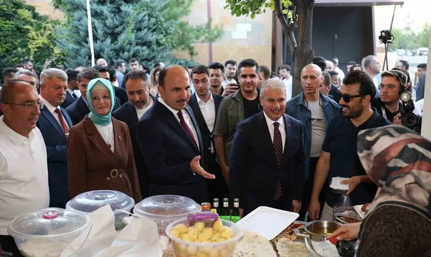 Konya'da dördüncü kez kapılarını açan GastroFest, geleneksel lezzetleri buluşturuyor