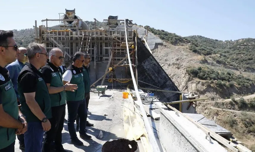 Sarıçay Barajı'ndaki çalışmalar hız kesmeden sürüyor