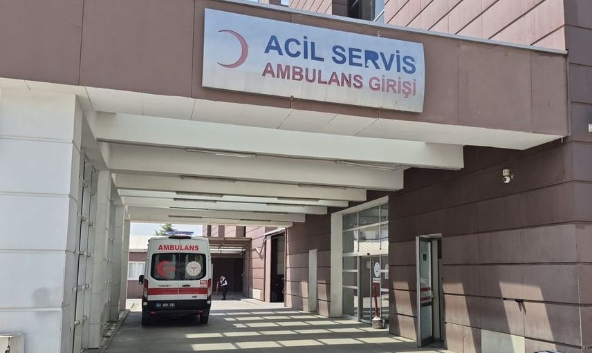 Adıyaman'da çorba kazası: Nefes borusuna kaçan vatandaş hastanede yaşam savaşı veriyor