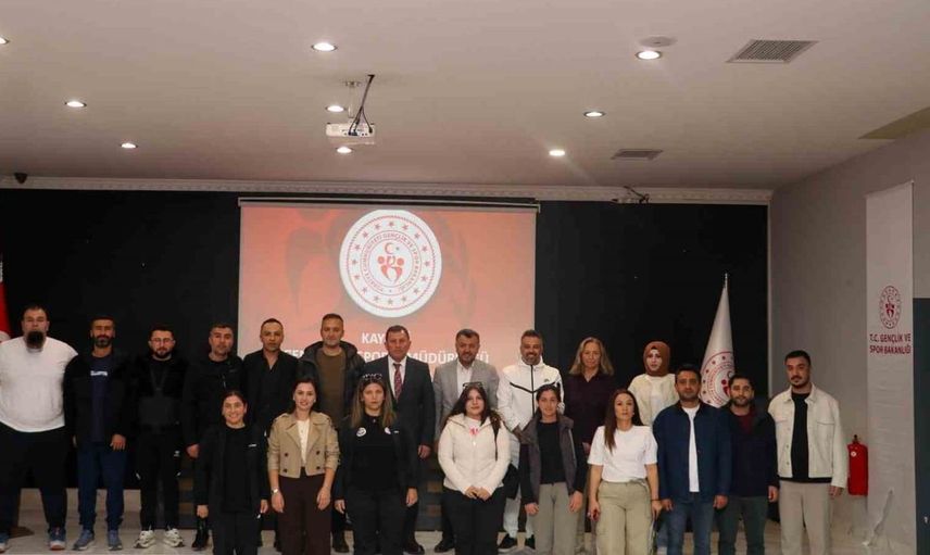 Kayseri'de atletizm için stratejik planlama toplantısı yapıldı