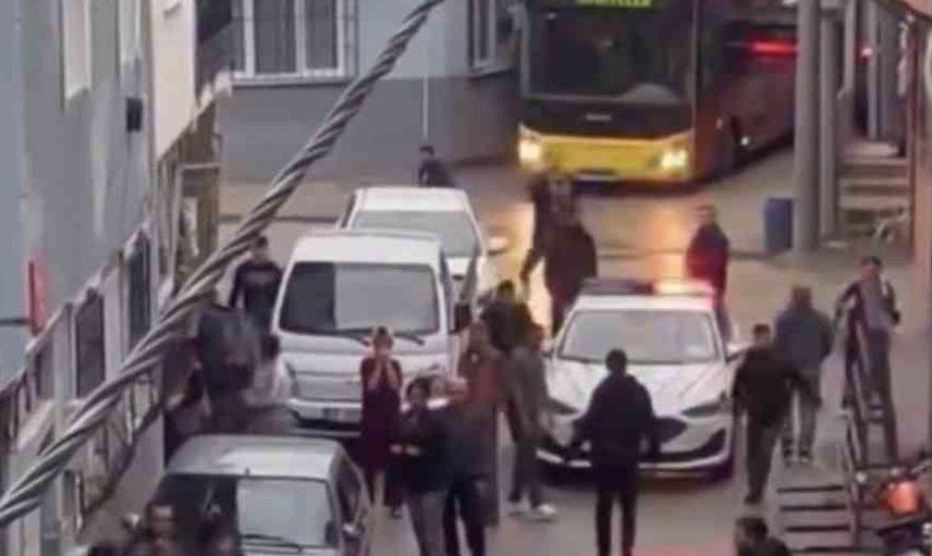 Bursa'da polisten kaçan iki şüpheli mahalleli tarafından kurtarıldı
