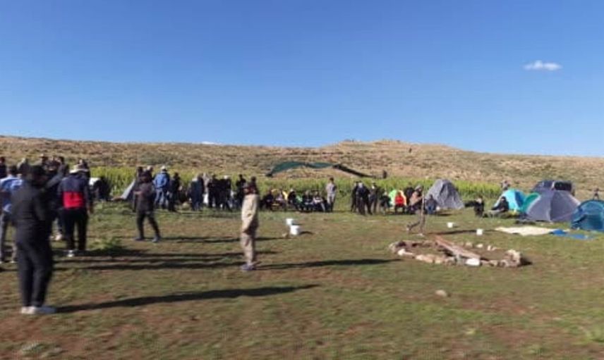Terörsüz Türkiye süreciyle doğaseverler Zilan Tepesi'nde buluştu