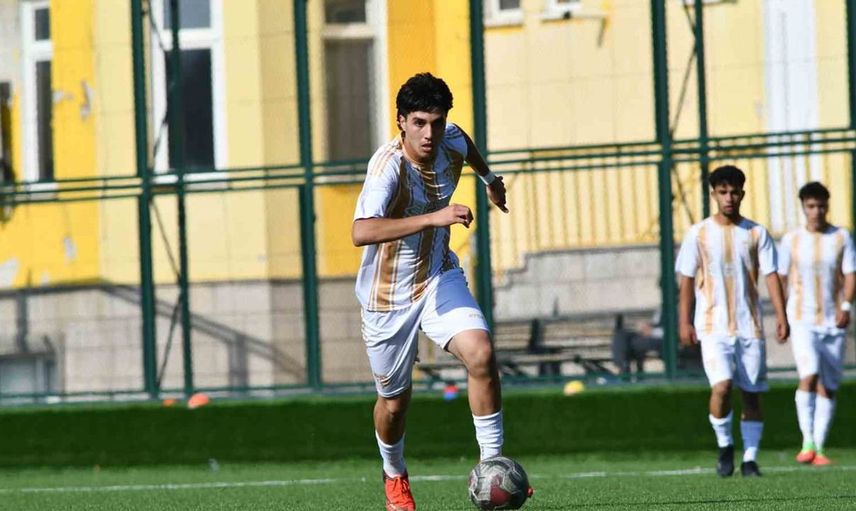 Kayserispor'un genç yeteneği Ahmet Hüseyin Altun, 4 maçta 6 golle parlıyor