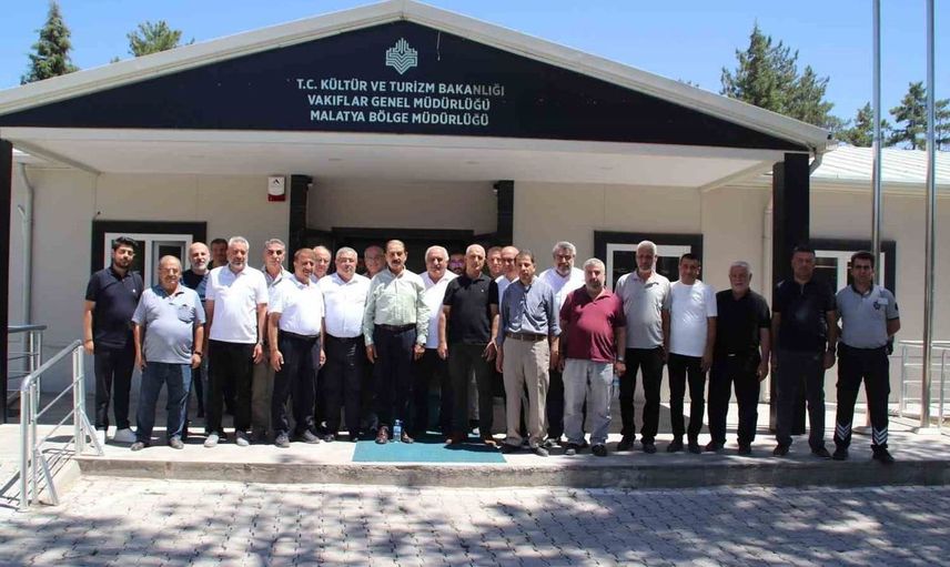 Malatya esnafından vakıflara ait iş yerleri için belirsizlik çağrısı