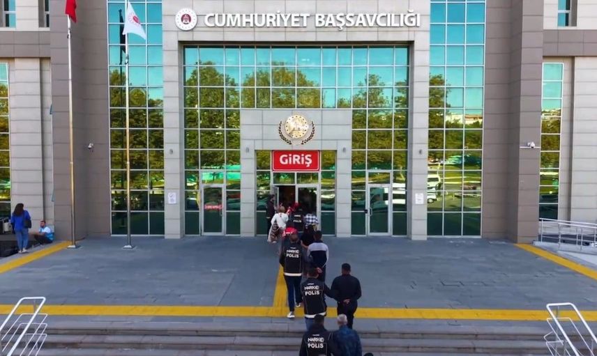 Tekirdağ'da uyuşturucu satıcılarına yönelik büyük operasyon gerçekleştirdi