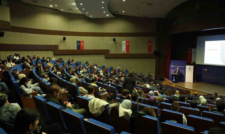 Düzce Üniversitesi'nde dumansız gelecek için önemli adımlar atıldı
