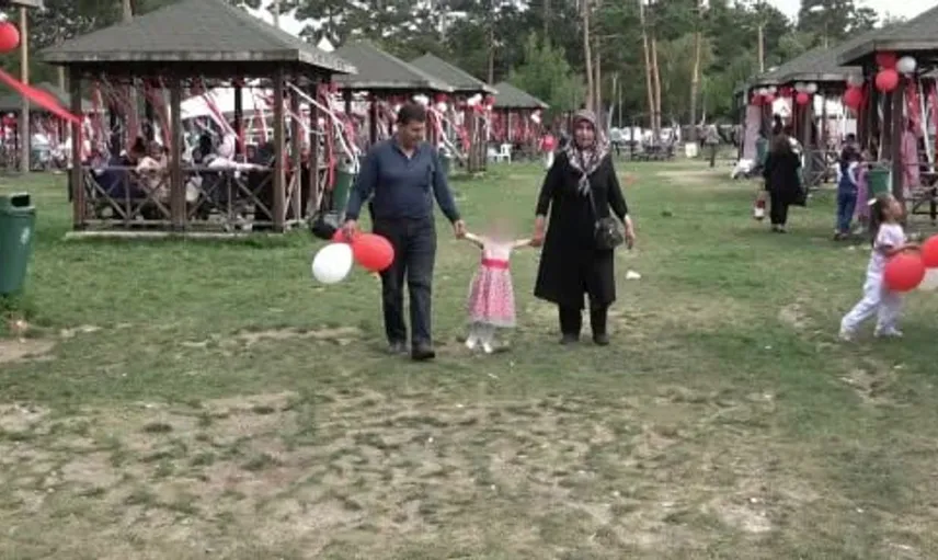 30 yıllık hasret sona erdi: Çocuk özlemi Ecrin Su ile dindirdi
