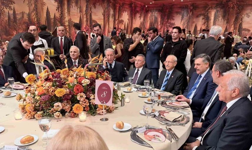 Gürsel Erol'un oğlu Eren Erol'un nikahı siyasetçileri buluşturdu