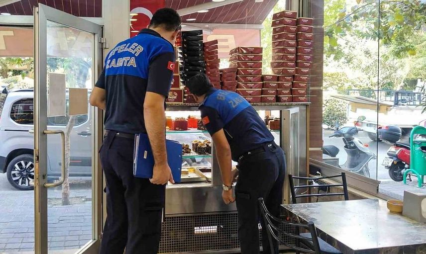 Efeler’de gıda güvenliği denetimleri hız kesmeden devam ediyor
