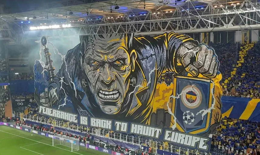 Fenerbahçe taraftarından Avrupa için özel koreografi: Roma maçı heyecanıyla doldu