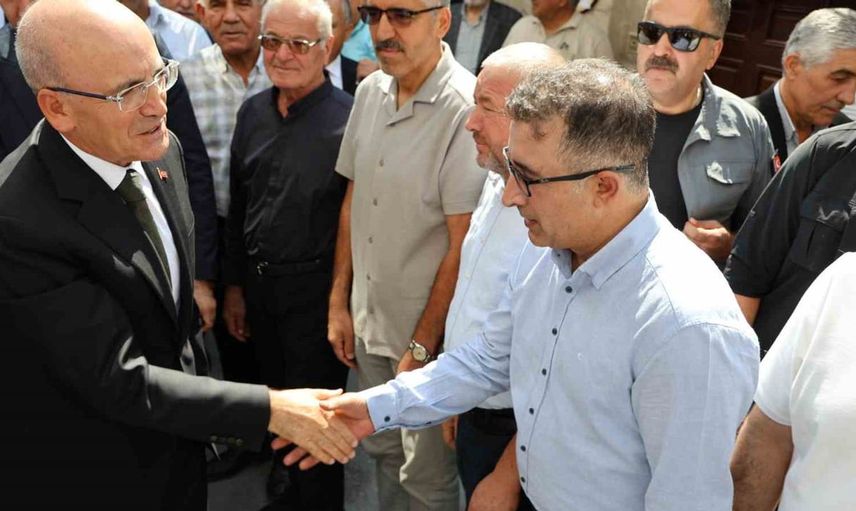 Hazine ve Maliye Bakanı Mehmet Şimşek Aksaray'da çeşitli ziyaretlerde bulundu