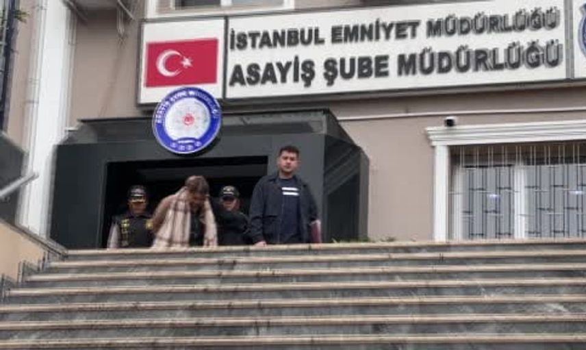 Ataşehir'de 17 yıl hapis cezasıyla aranan kadın evinin çatısında yakalandı