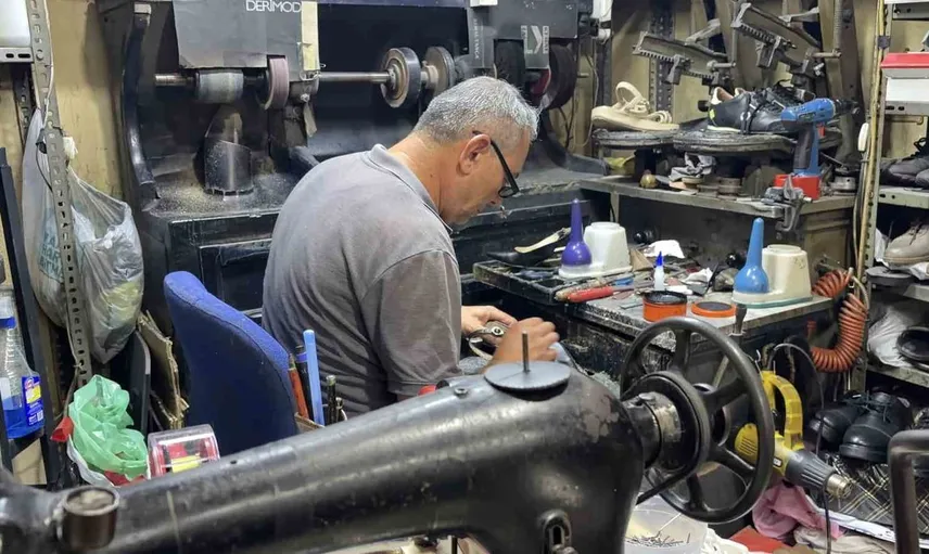 Kırklareli'de babasından miras kalan mesleği 43 yıldır sürdürüyor
