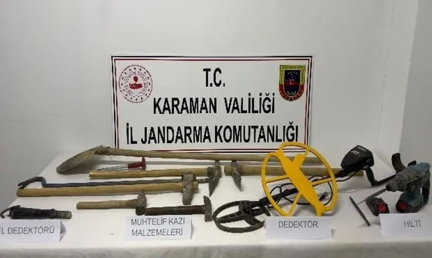 Karaman'da jandarmadan önemli operasyon: tarihi eser ve uyuşturucu ele geçirildi