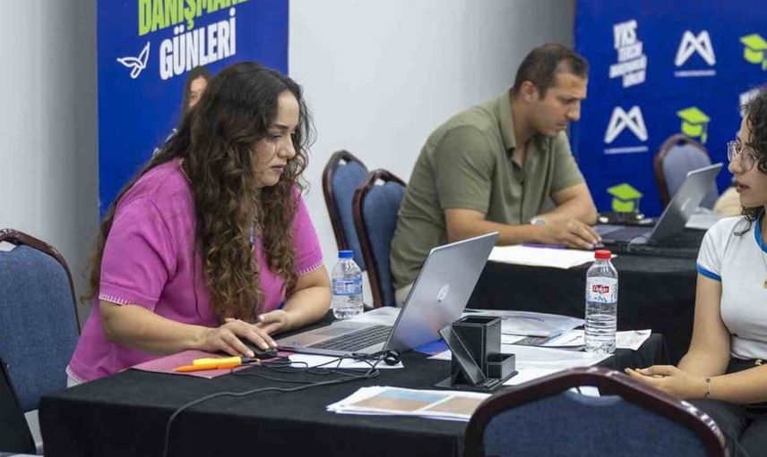 Mersin Büyükşehir Belediyesinden üniversite adaylarına ücretsiz tercih danışmanlığı