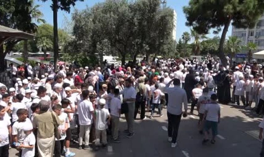 Samsun'da 2 bin Kur'an kursu öğrencisi camide bir araya geldi