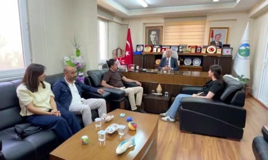 Esendere Belediyesi'nden öğrenciler için 100 bin TL destek müjdesi