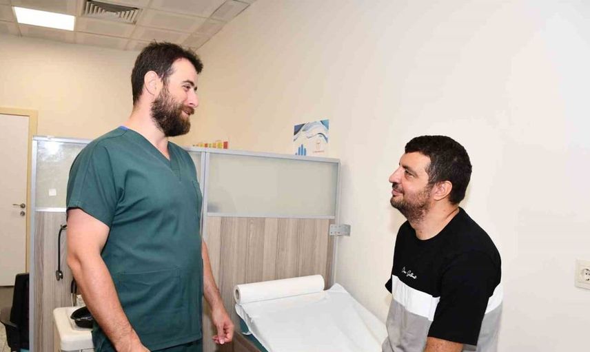Yemek borusundaki dev tümör başarıyla çıkarıldı