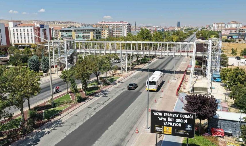 Yazır yaya üst geçidi inşaatı tamamlanmak üzere