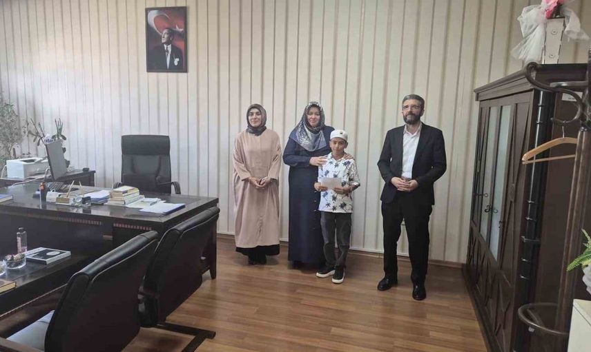 Erzurum'da Kur’an-ı Kerim’i güzel okuma yarışması: Yusuf Eymen bölge finalisti oldu