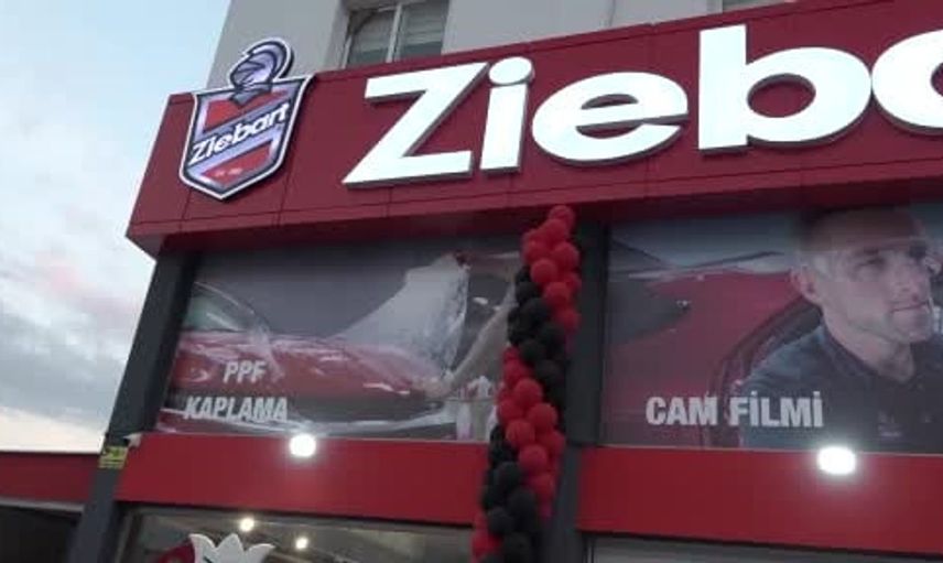 Ziebart, Lefkoşa'da otomobil tutkunlarına kapılarını açtı