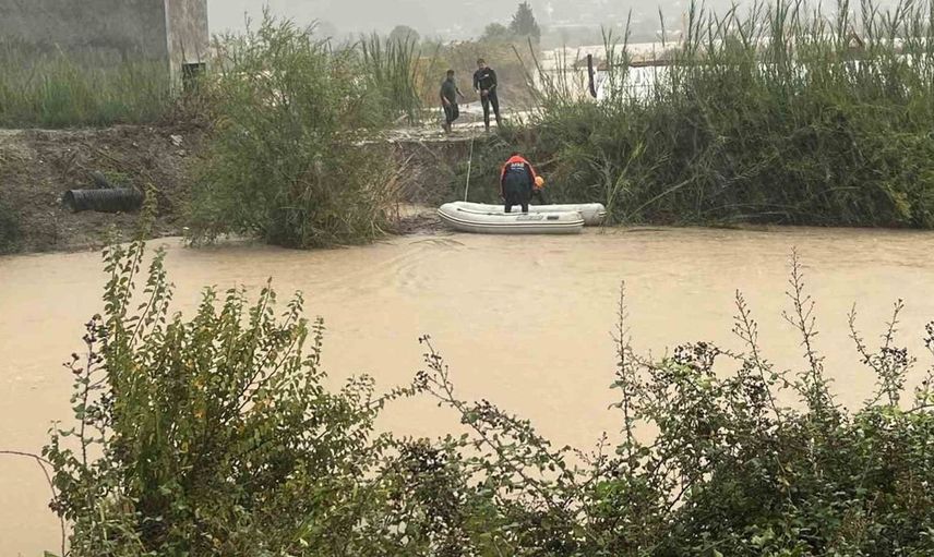 Dalaman'da sağanak yağış sel felaketine neden oldu