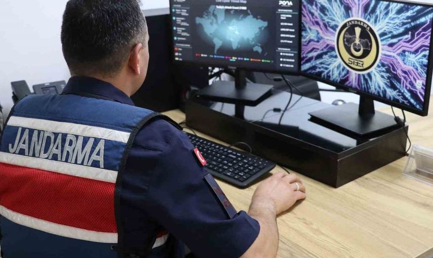 Gaziantep'te siber dolandırıcılık çetesi çökertildi: 10 kişi tutuklandı
