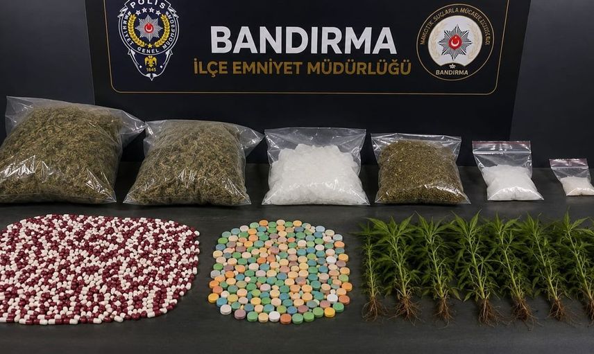 Bandırma'da uyuşturucu operasyonları sonuç veriyor: 21 kilo madde ele geçirildi