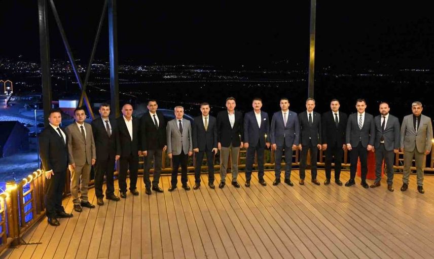 Erzincan'da emniyet müdürlerine terfi ve plaket takdimi yapıldı