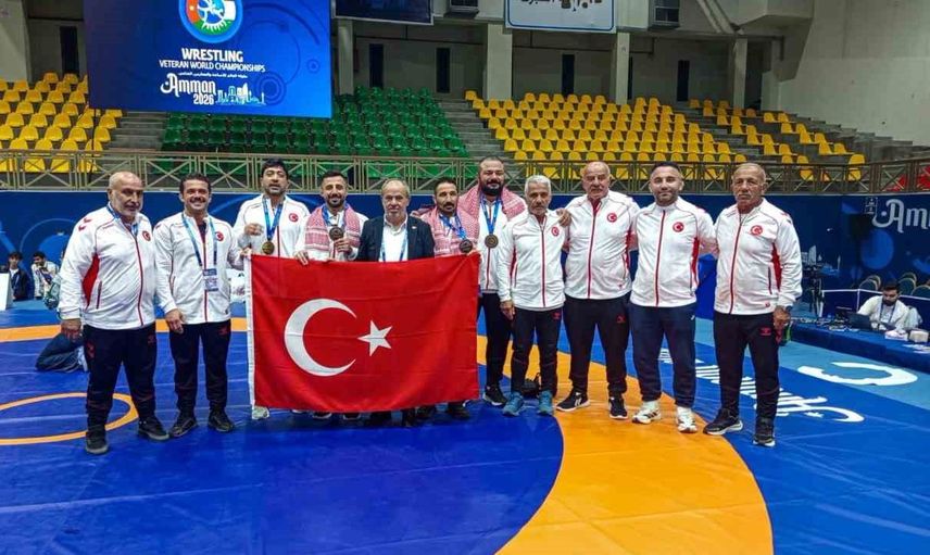 Amman'da veteran güreşçilerden Türkiye'ye 4 madalya