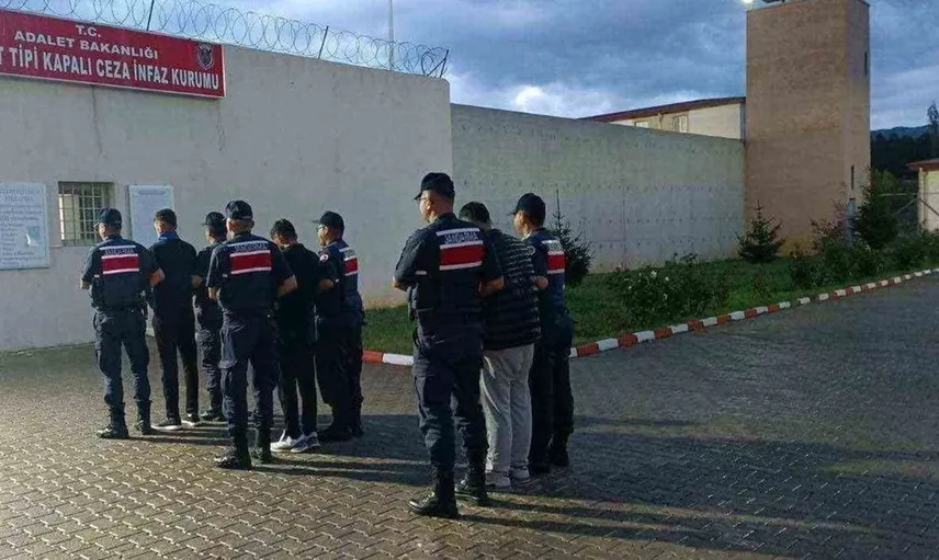Isparta'da uyuşturucu operasyonu: Üç kişi tutuklandı