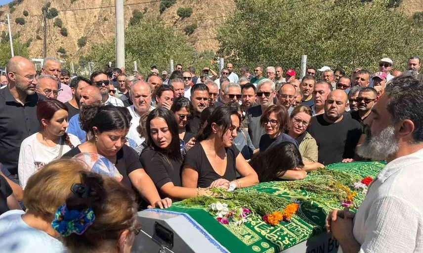 Aydın'da eski CHP başkanı ali çankır, son yolculuğuna gözyaşlarıyla uğurlandı