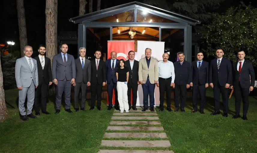 Erzincan'da rektör prof. dr. levent için unutulmaz bir veda gerçekleşti