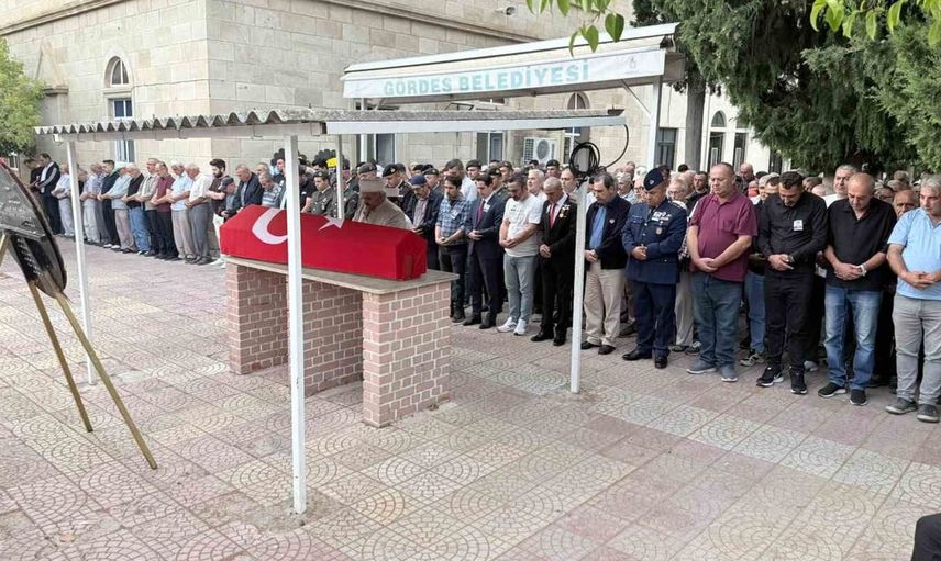Kıbrıs gazisi hasan yıldız, son yolculuğuna uğurlandı