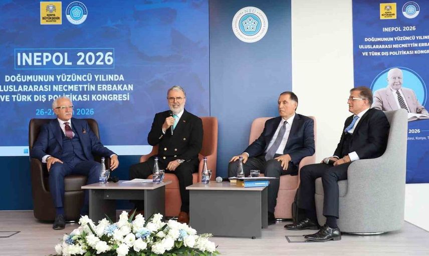 Necmettin Erbakan’ın 100. doğum yılı kongresinde mirası tartışıldı